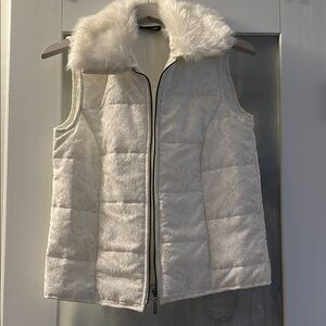 Onque Casuals White Quilted Vest with removable Faux Fur Collar